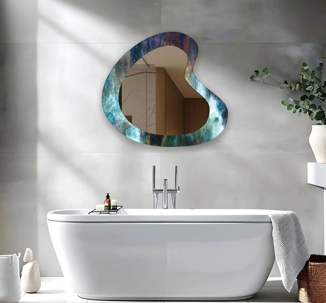 Wall mirrors combining modern aesthetics with classic elegance for timeless appeal