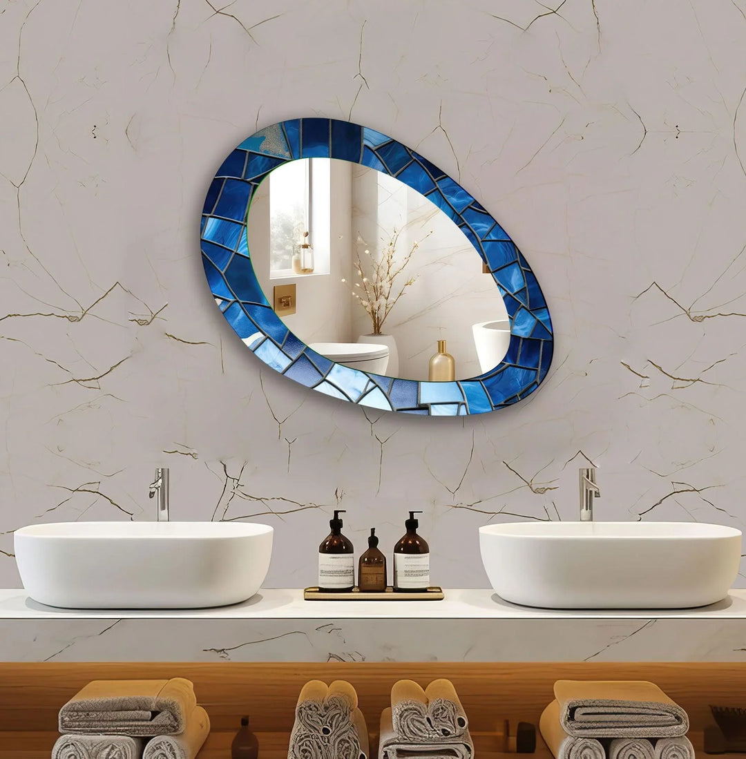 Stylish wall mirrors with bold and sleek frames to elevate the decor of any room