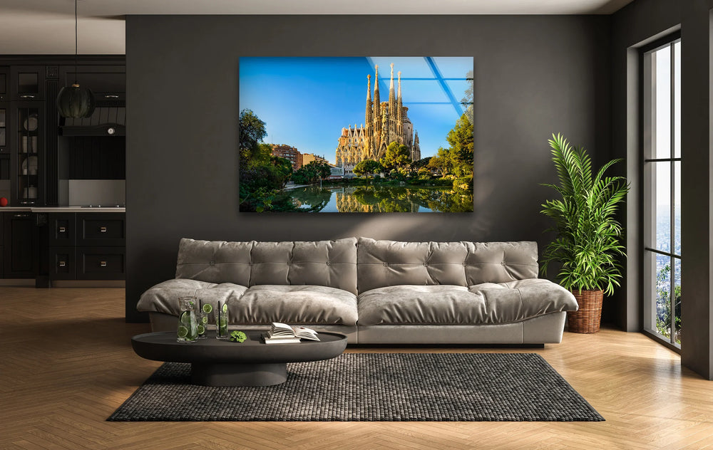 Sagrada Familia Glass Wall Art – Stunning View of Barcelona's Iconic Cathedral - MyPhotoStation