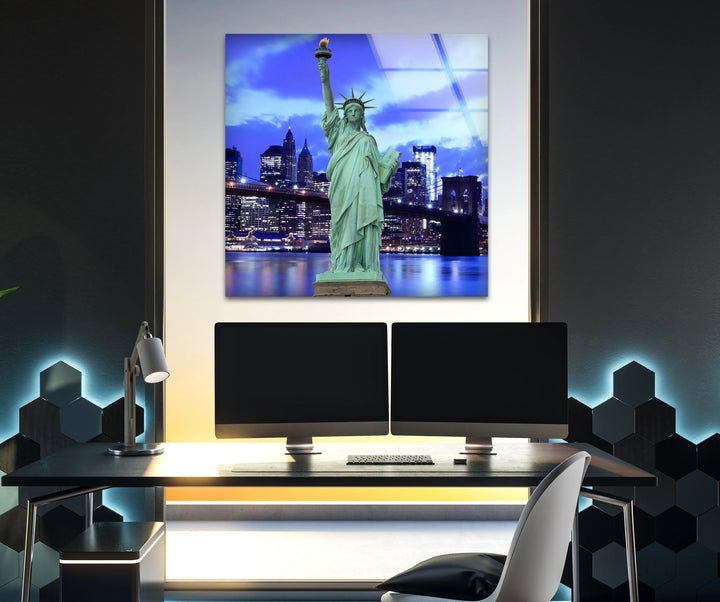 Statue of Liberty Glass Wall Art – Iconic New York Landmark with Brooklyn Bridge View at Night - MyPhotoStation
