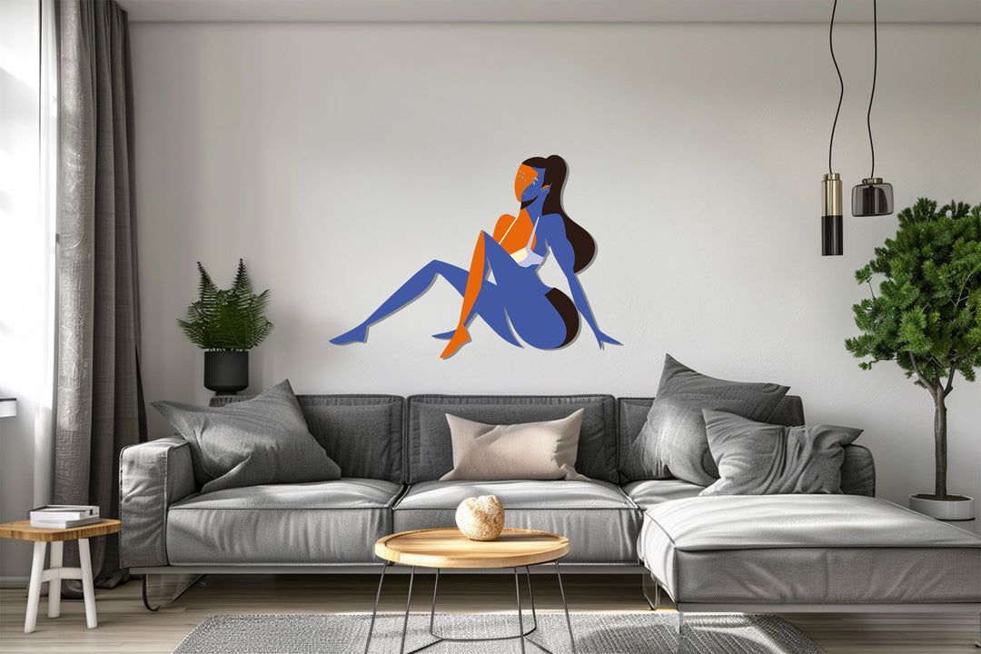 Abstract Sitting Woman Metal Wall Art – Modern Minimalist Home Decor
