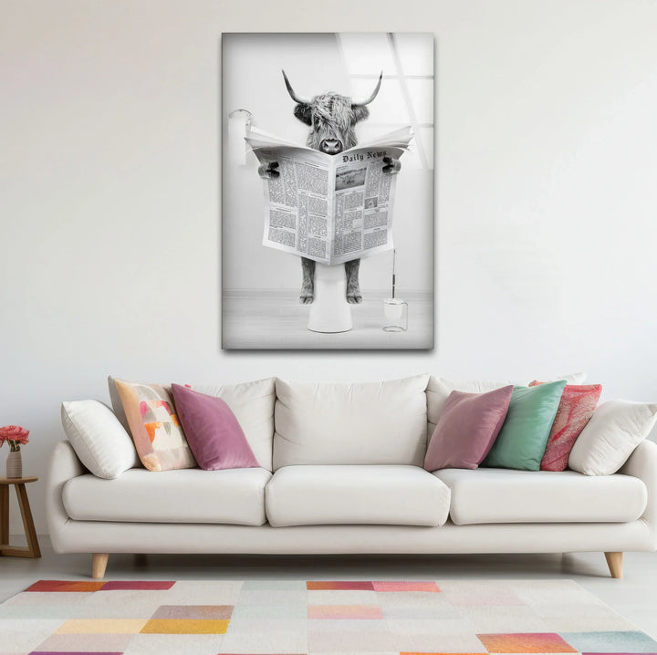 Funny Highland Cow Reading Newspaper Wall Art – Black and White Glass Print for Bathroom Humor Decor - MyPhotoStation
