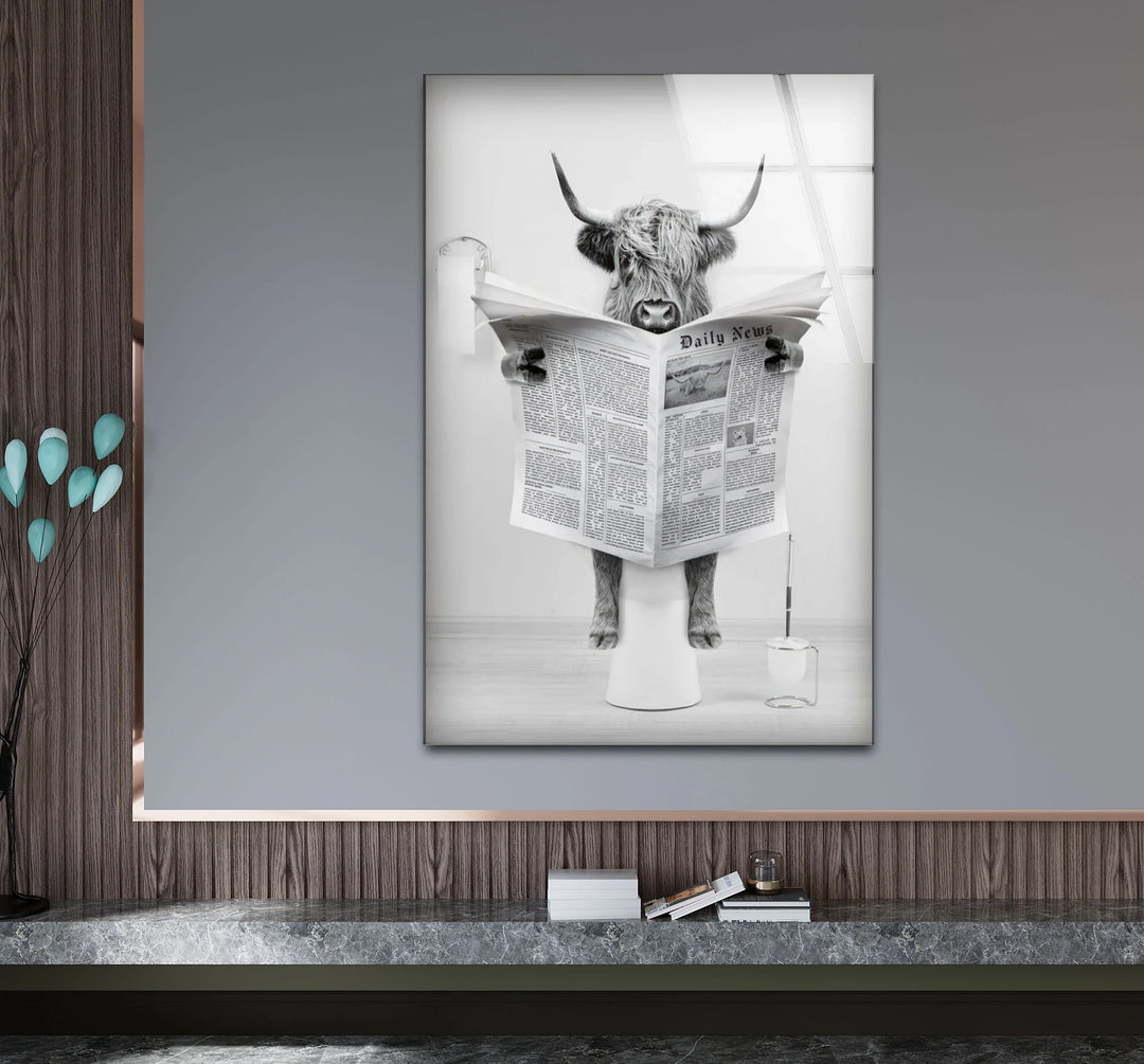 Funny Highland Cow Reading Newspaper Wall Art – Black and White Glass Print for Bathroom Humor Decor - MyPhotoStation