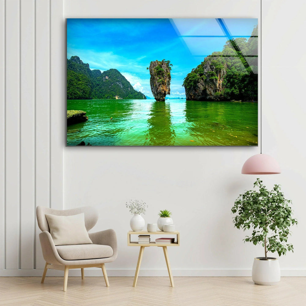 A breathtaking tropical seascape glass wall art featuring Thailand’s iconic limestone cliffs.
