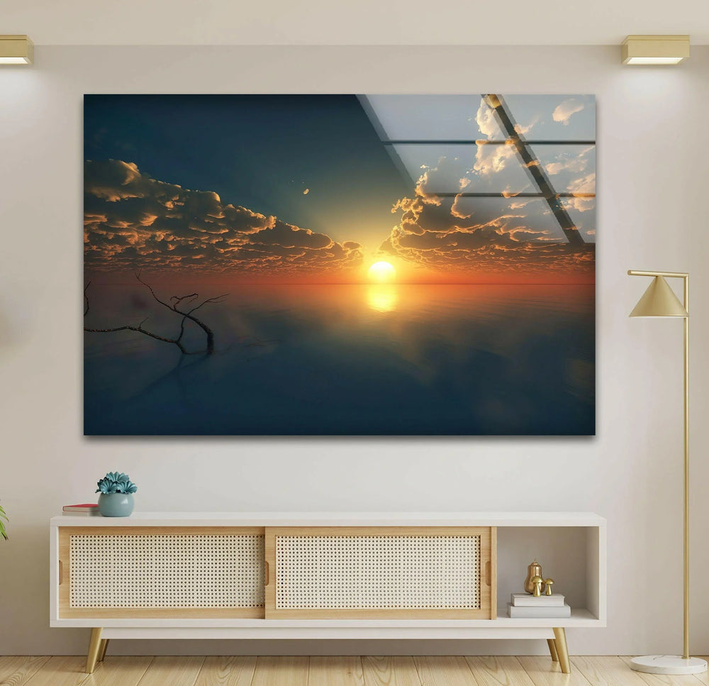 Ocean Glow: A Stunning Glass Wall Art – Embrace the serene beauty of a golden sunset reflecting on tranquil waters.