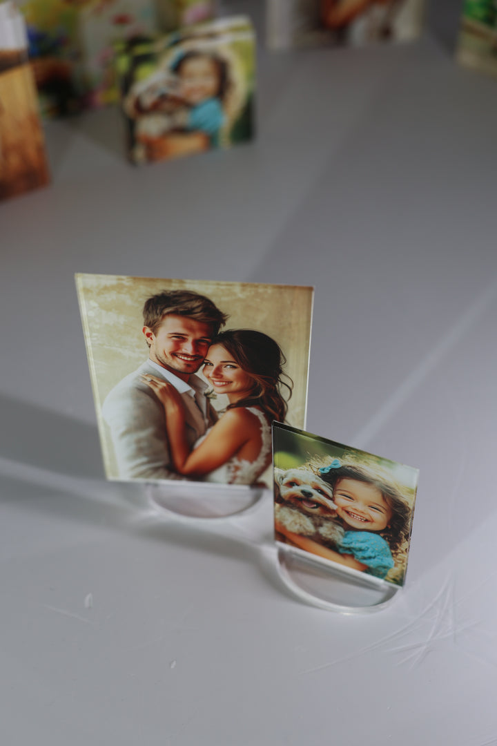 Individueller Plexiglas-Fotoblock – Personalisiertes Schreibtischbild-Geschenk mit Ihrem Foto