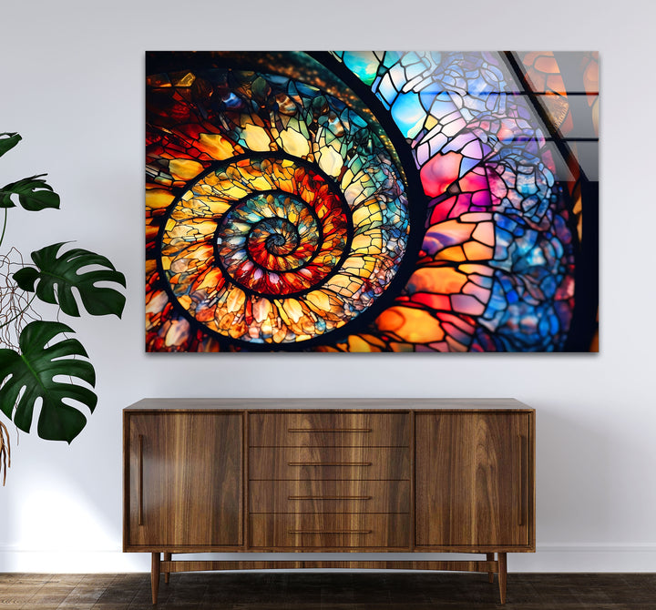 Spiralförmige Wandkunst aus Buntglas – Lebendiges Nautilusmuschel-Design 