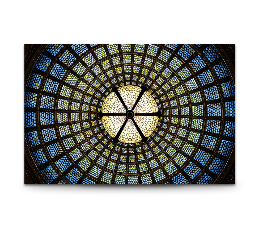 Radiant Dome Buntglas-Wandkunst – Elegantes kreisförmiges Deckendesign 