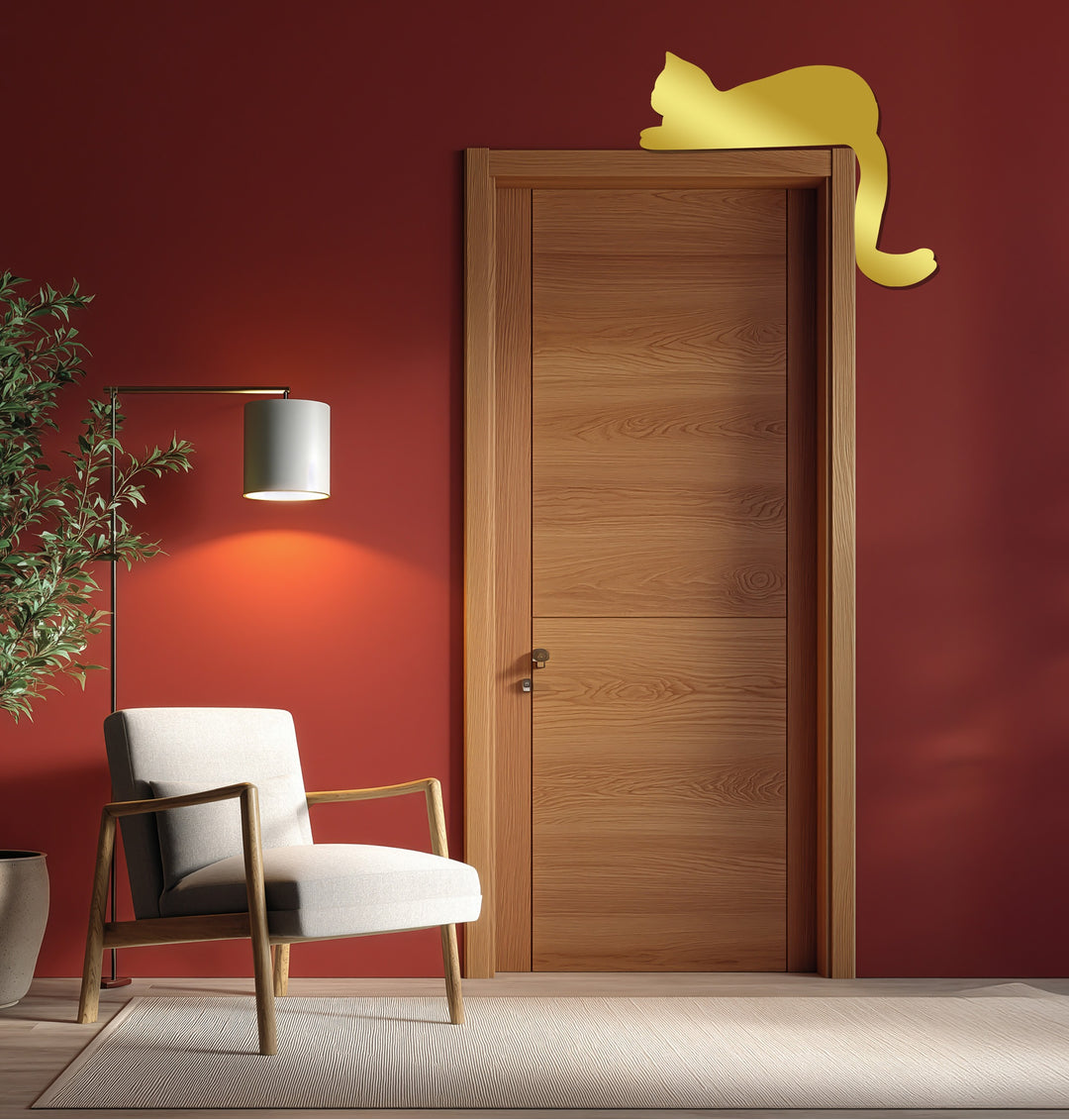 قطة مسترخية – ديكور مدفأة معدني بسيط