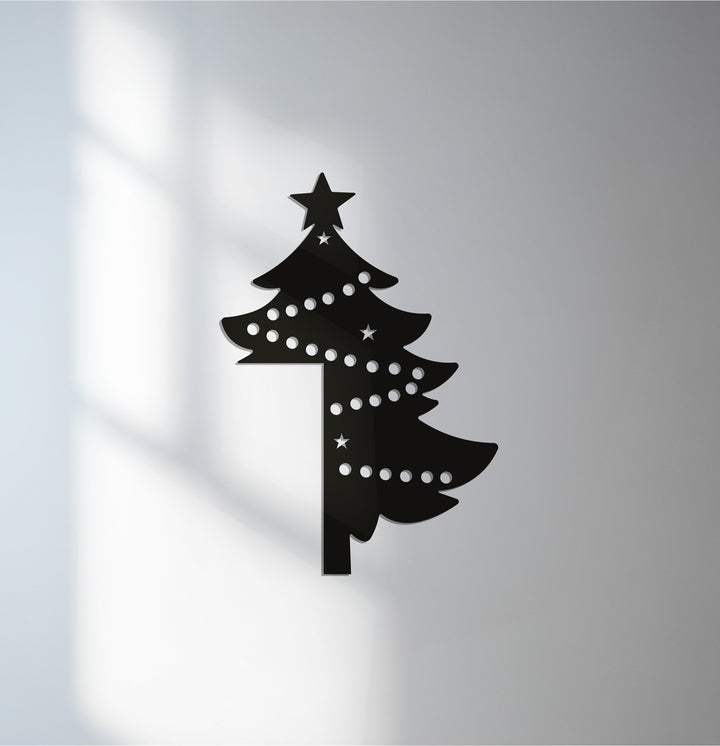 Christmas tree metal wall art for festive holiday décor
