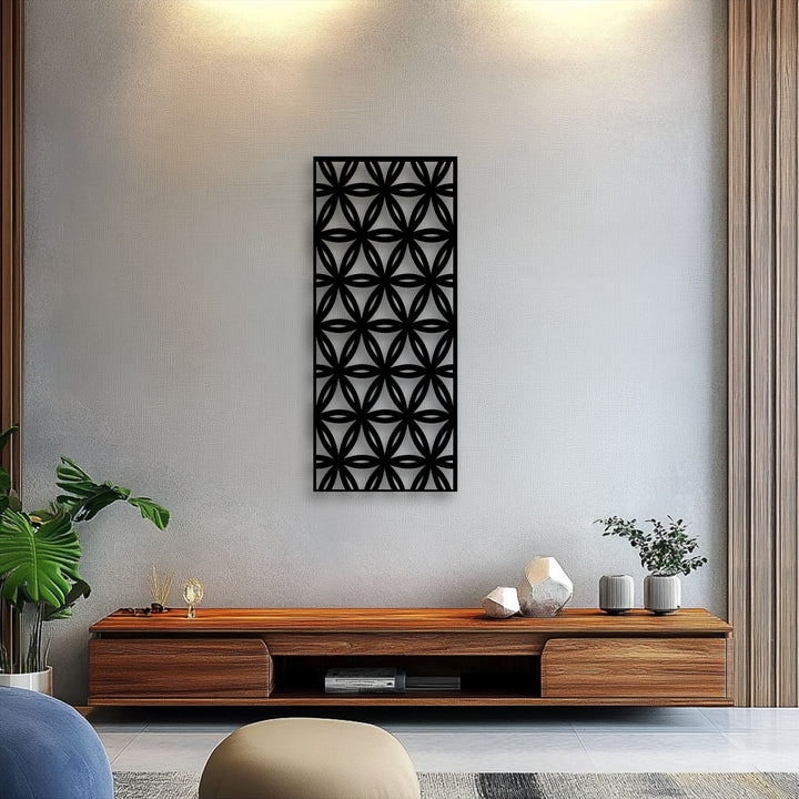 The stillness of the modern black geometric floral metal wall art panel provides a calming effect, serving as elegant decoration wall art.
