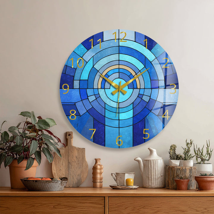 Blaue geometrische Glas-Wanduhr – Dekor im Buntglas-Stil
