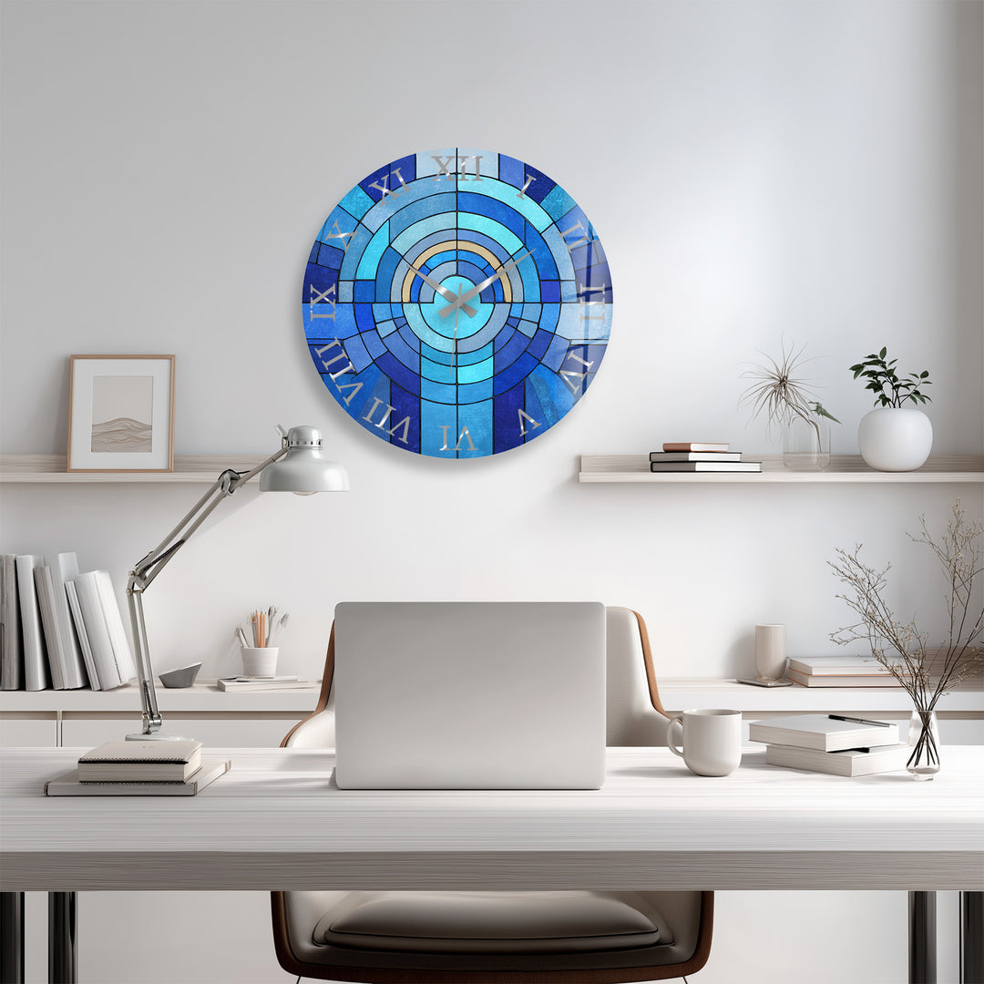 Blaue geometrische Glas-Wanduhr – Dekor im Buntglas-Stil