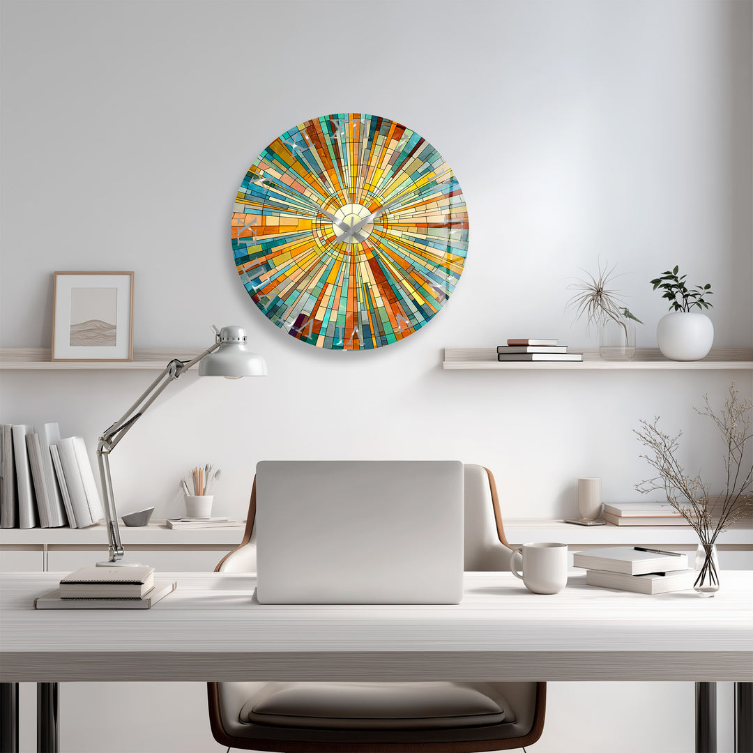 Geometrische Sunburst-Glaswanduhr – Bunte Mosaikkunst