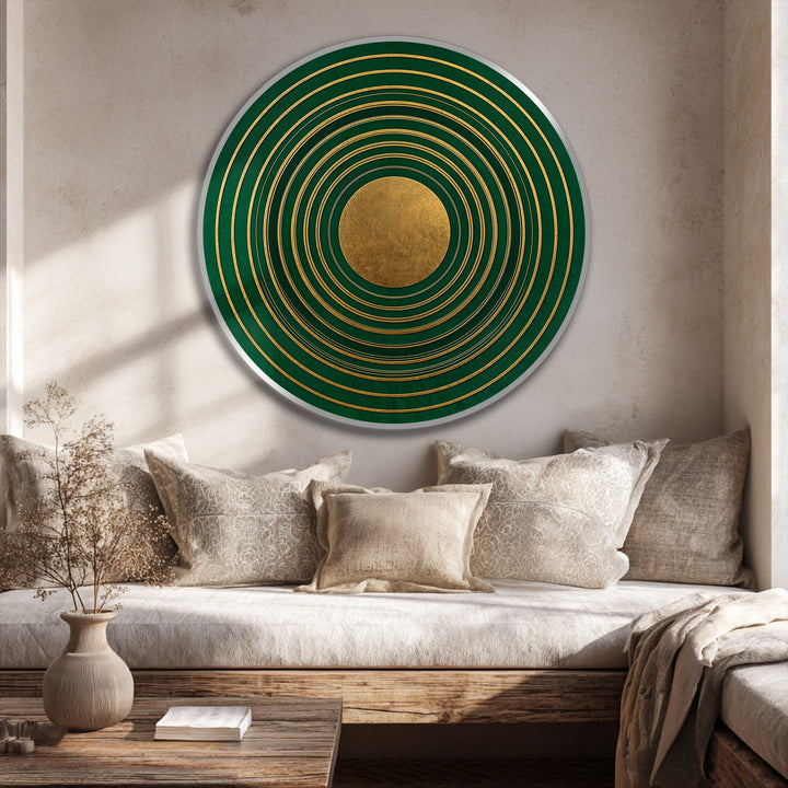 Featuring exquisite oil painting decoration, the Emerald Orbit Rings present a central gold and emerald geometric design with concentric rings, creating a luxe round focal point.