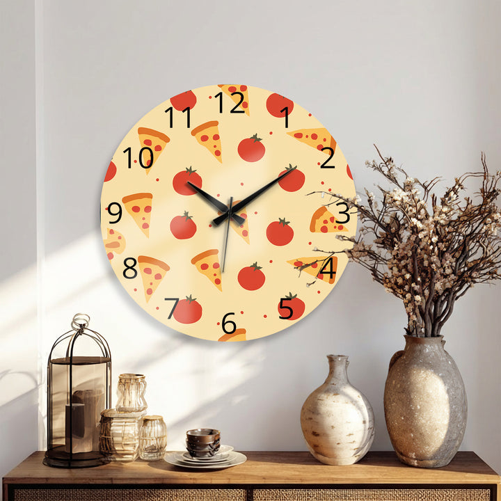 Glaswanduhr mit Pizzamuster – niedliche Küchendekoration
