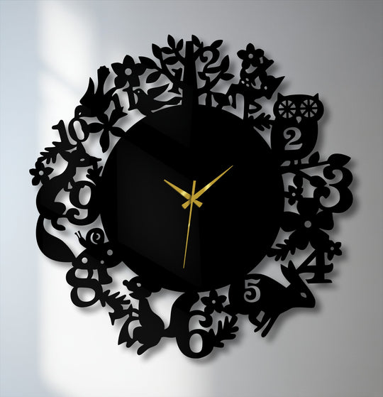 The darkest area of the woodland animals metal wall clock highlights its unique metal wall art form, contrasting sharply with the lighter surrounding silhouettes.