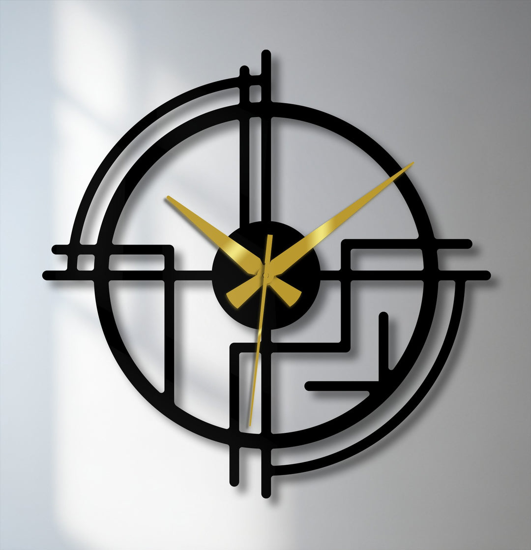 Highlighting the layering effect, this modern abstract line metal art for wall clock features a striking black pattern that gives depth to its minimalist design.