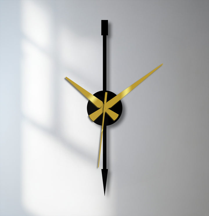 Highlighting the layering effect, this minimalist vertical arrow metal wall clock features decorative metal art with gold hands and creates a captivating visual depth.