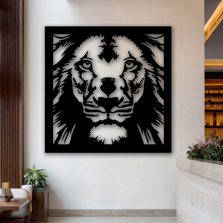The bold geometric lines of the majestic lion face metal art for wall dynamically capture a sense of powerful, flowing movement.
