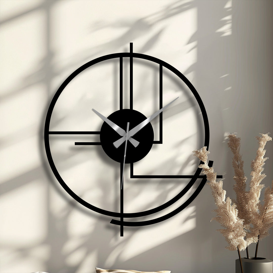 Modern Circular Abstract Line Metal Wall Clock