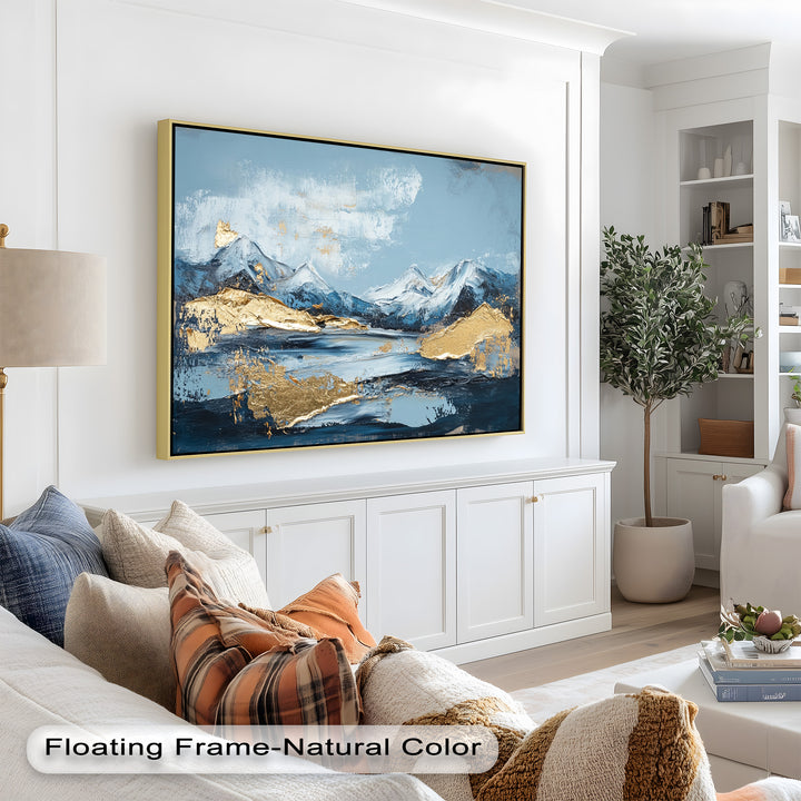 Arctic Peaks – Abstraktes Ölgemälde mit Bergmotiven in Blau und Gold