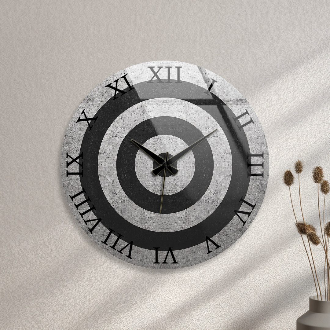 Black and White Glass Wall Clock – Minimalist Concentric Circles