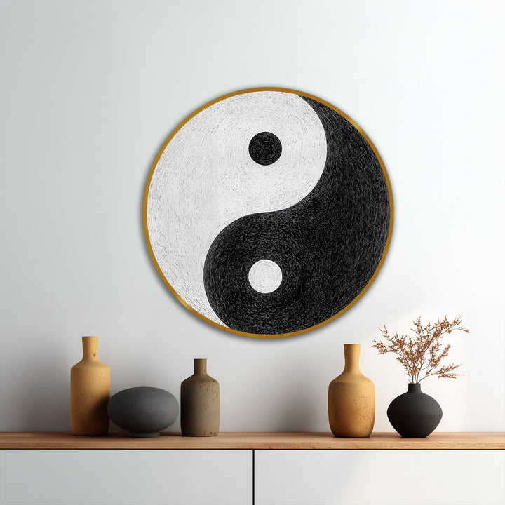 With realistic detail, this round Yin Yang minimalist oil painting wall art showcases the eternal balance of black and white, a symbolic accent for modern décor.