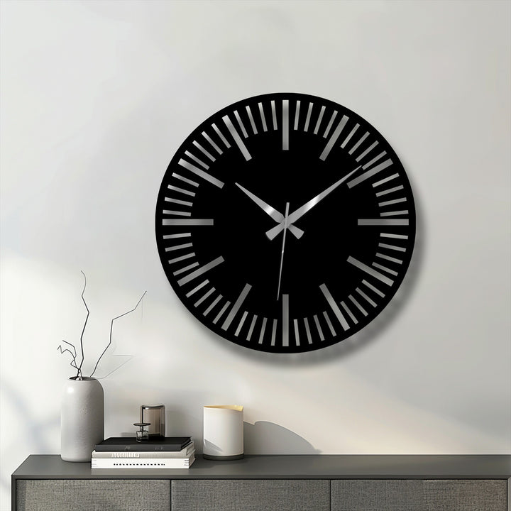 Black dominates this luxury metal wall clock, a minimalist statement piece that makes a bold impact as modern home decoration.