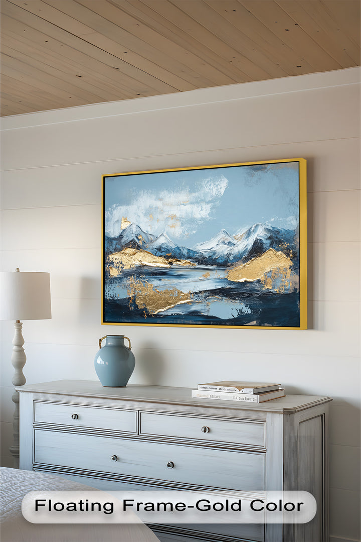 Arctic Peaks – Abstraktes Ölgemälde mit Bergmotiven in Blau und Gold