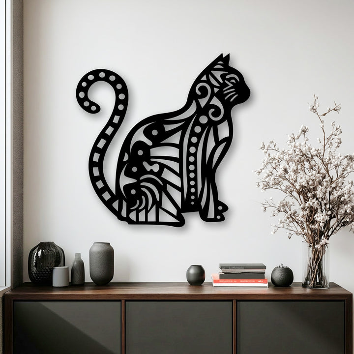 The intricate design of this ornamental cat silhouette decoration wall art beautifully conveys a sense of fluid movement, making it captivating decor.