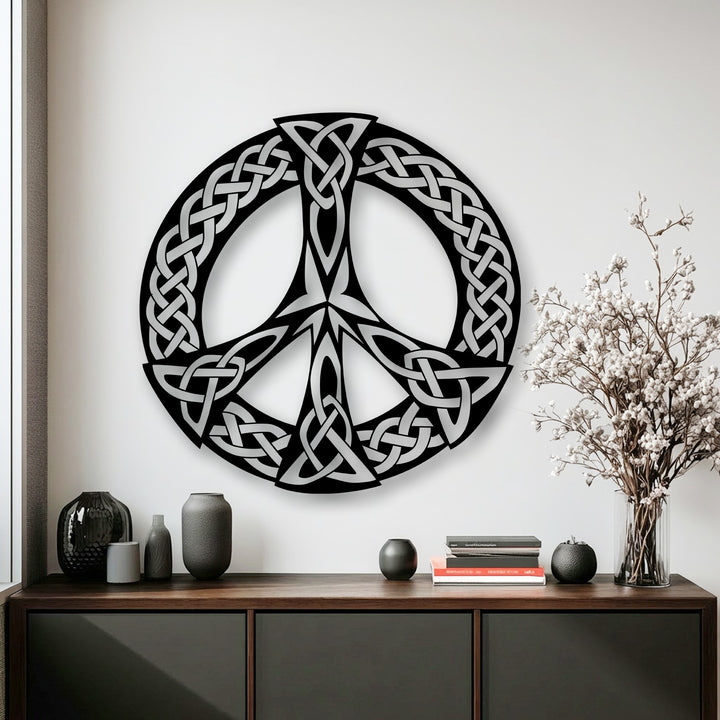 With low color saturation, this striking black and light grey Celtic Knot Peace Symbol metal art for wall provides a calming, elegant display.