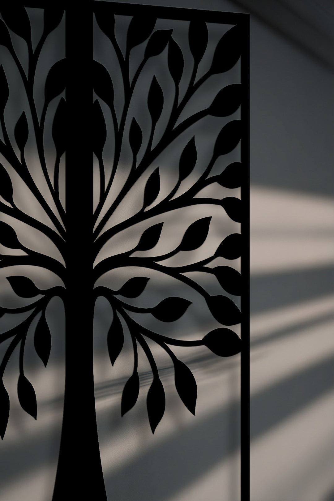Symmetrical Leaf Tree Silhouette Metal Wall Art – Nature Inspired Minimalist Decor