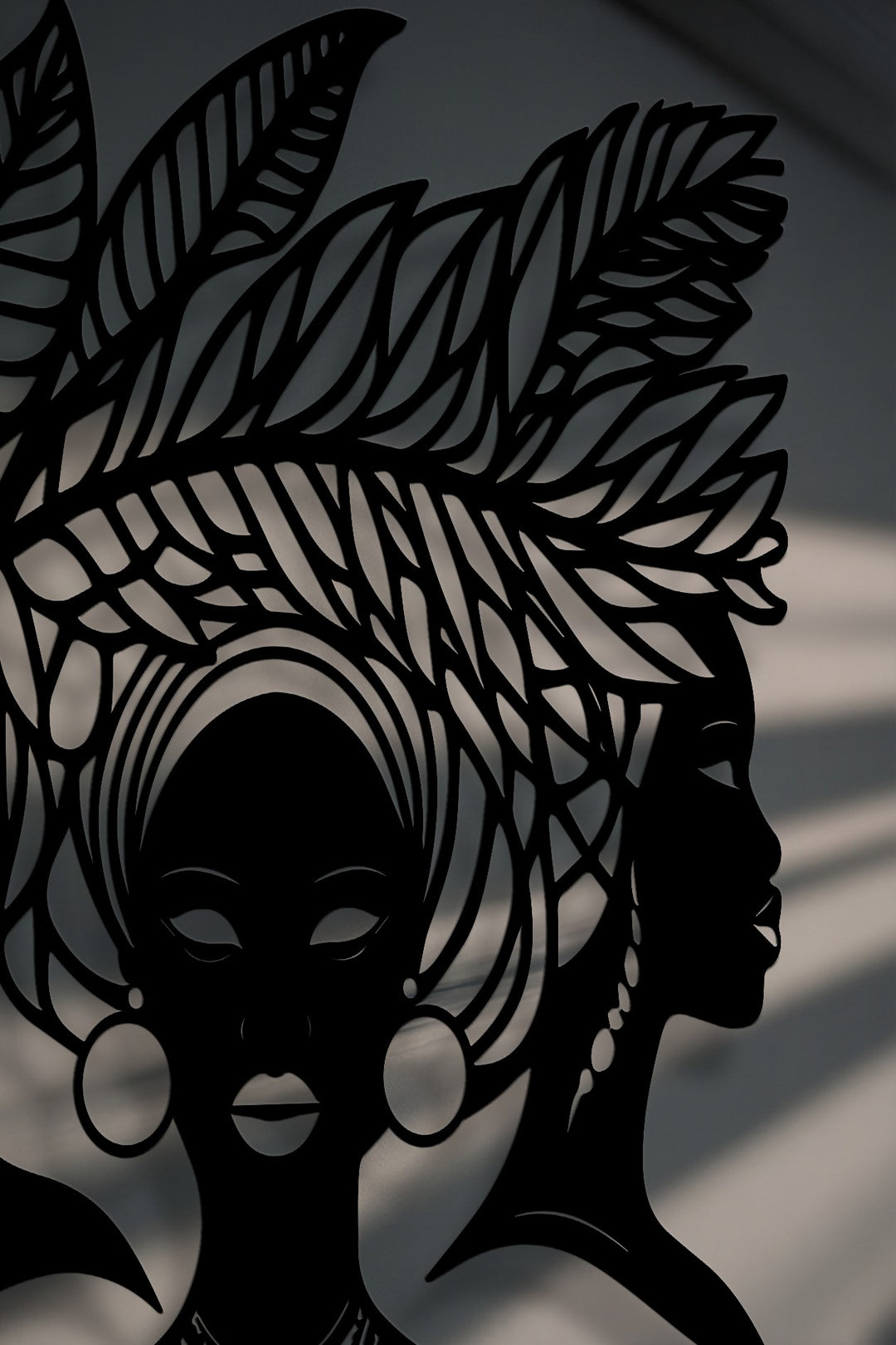 African Women Silhouette Metal Wall Art – Cultural Portrait Decor