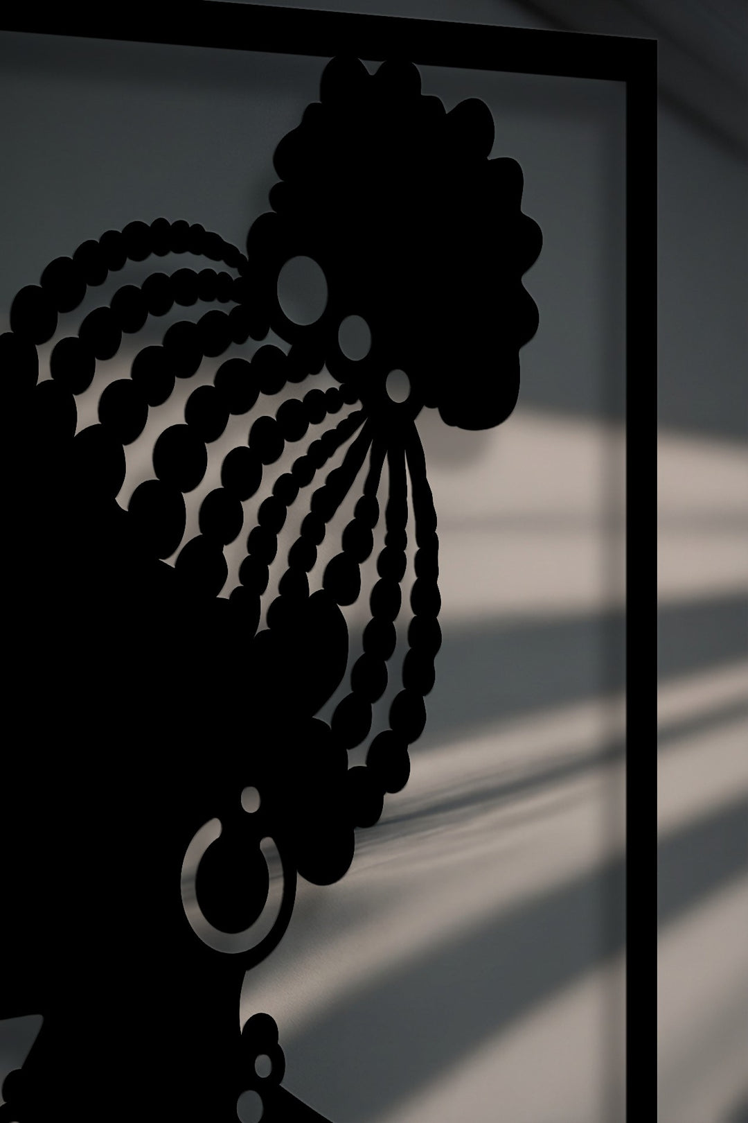 Elegant African Woman Silhouette – Cultural Metal Wall Art