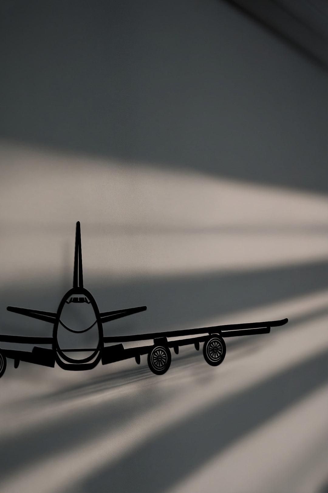 Airplane Front View Metal Wall Art – Aviation Wall Decor