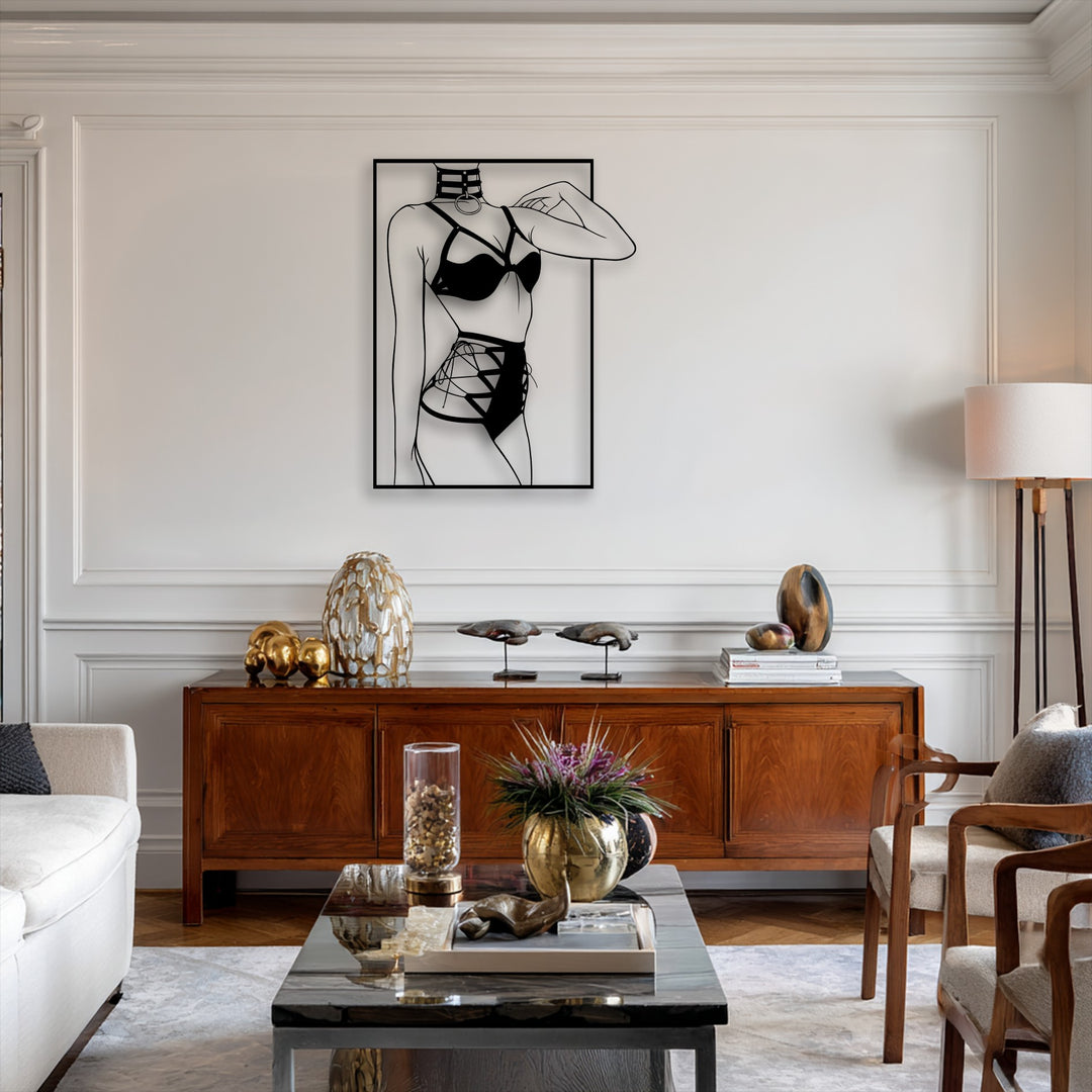 The sleek, smooth surface texture of the minimalist female silhouette metal decoration wall art highlights its modern line design.