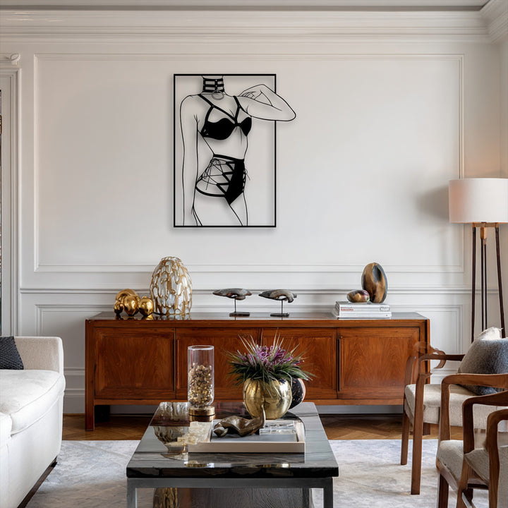 The sleek, smooth surface texture of the minimalist female silhouette metal decoration wall art highlights its modern line design.
