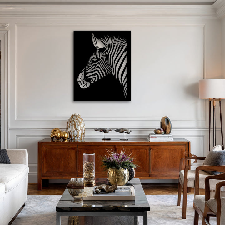 The realistic detail of the zebra head metal wall art vividly captures the unique stripe patterns as a striking decorative metal art piece.