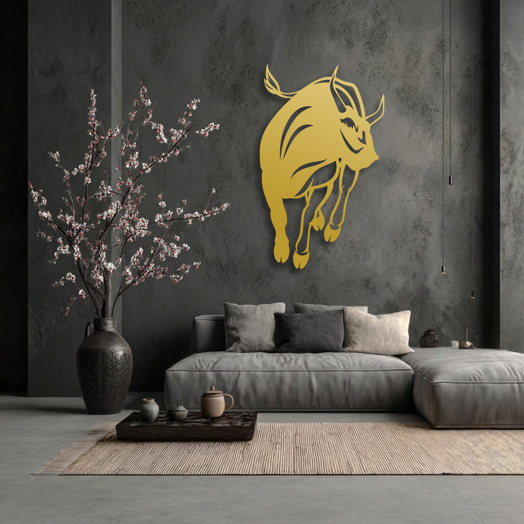 The foreground shows a dark vase with blossoms and a ribbed rug, enhancing the charging bull metal decoration wall art.