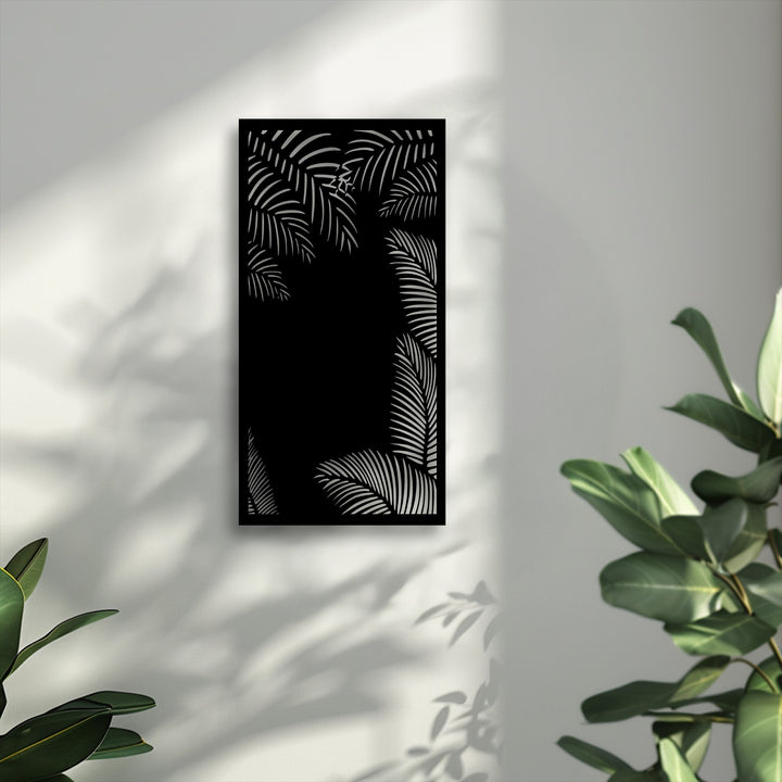 Organic forms dominate this tropical palm silhouette metal wall art, with delicate cutout leaves creating natural decoration wall art.