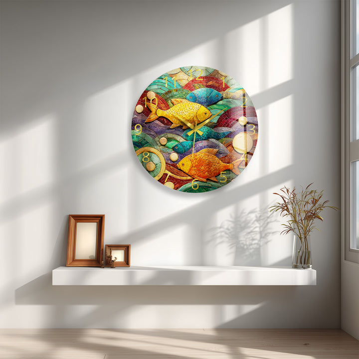 Colorful Fish Glass Wall Clock – Coastal Mosaic Art Decor