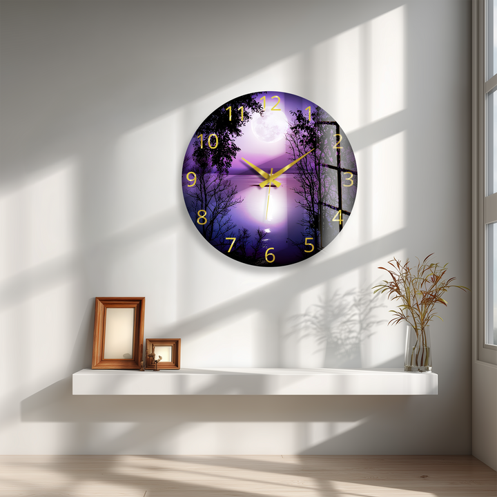Lila Vollmond-Glas-Wanduhr – Mondschein-See-Dekor