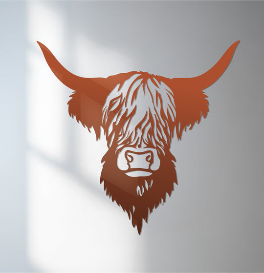 The organic forms of the rustic highland cow are presented in this metal wall art, a decorative piece of decoration wall art showcasing a farmhouse animal silhouette.