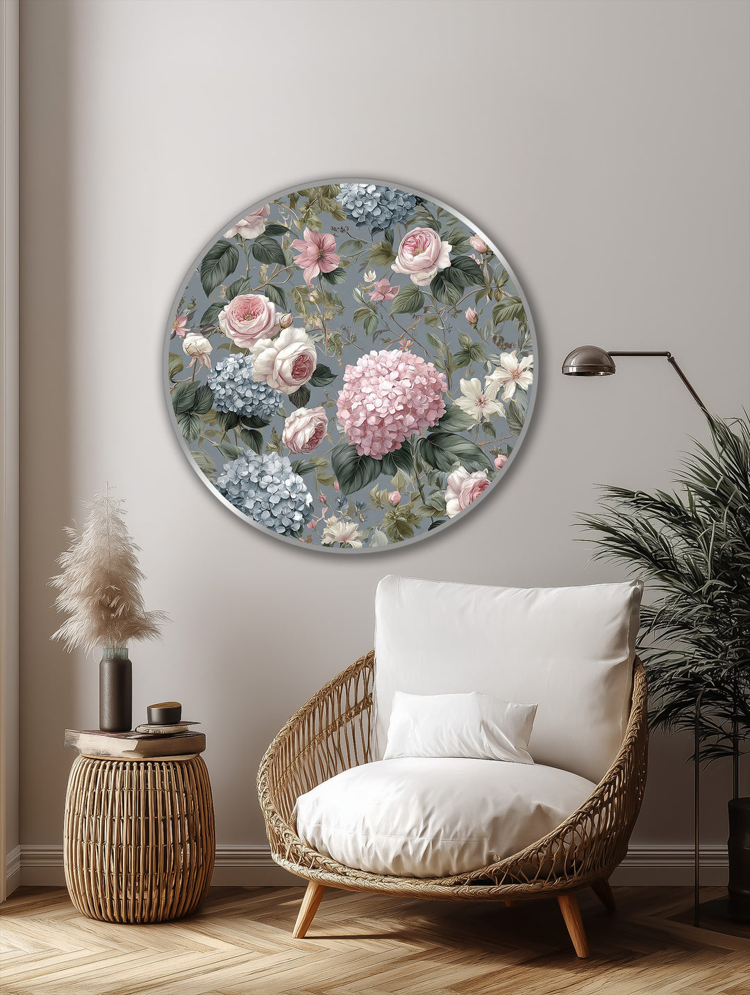 Vintage Garden Roses and Hydrangeas – Romantic Floral Round Oil Painting