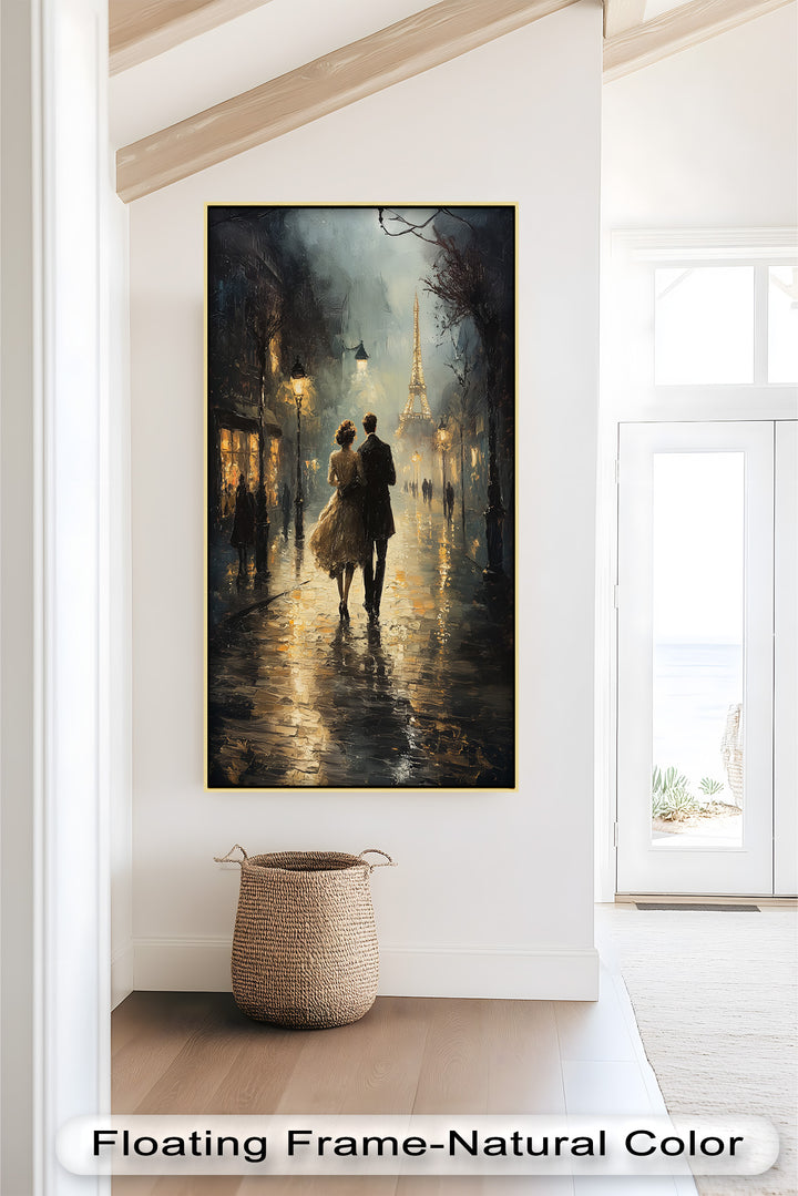 Paris Promenade – Lovers Strolling Toward the Eiffel Tower Love Oil Painting