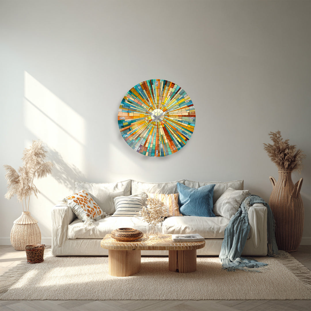 Geometrische Sunburst-Glaswanduhr – Bunte Mosaikkunst
