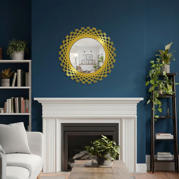 Round decorative mirror with linear design