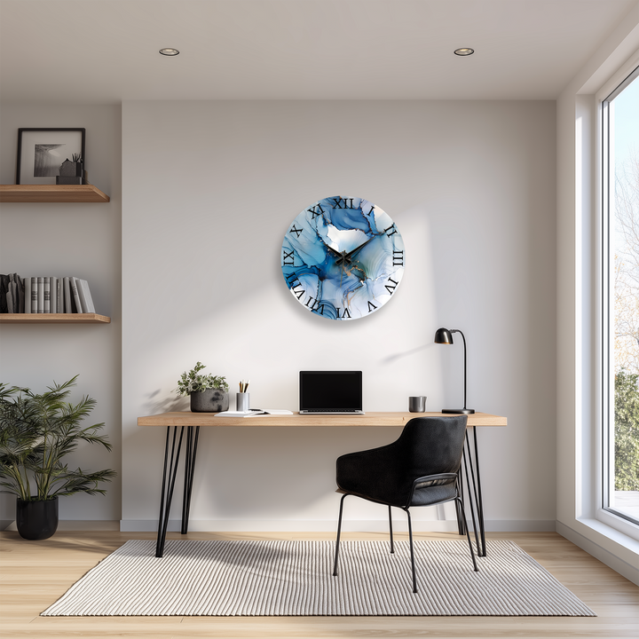 Blaue Marmorglas-Wanduhr – Abstraktes fließendes Kunstdekor