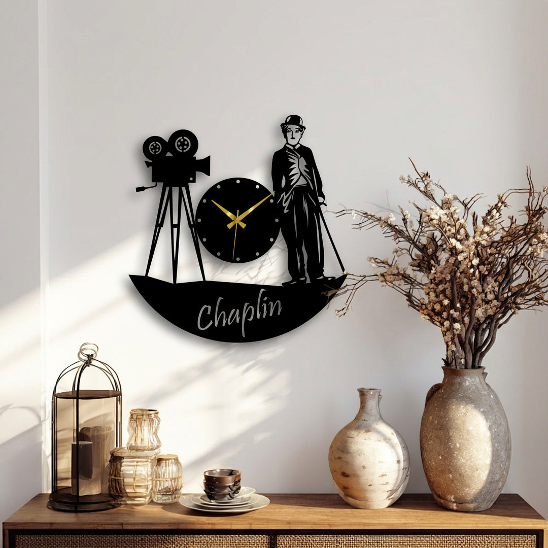Highlighting the layering effect, this vintage cinema character metal artwork wall clock presents a compelling depth with its silent film style design.